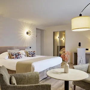 4* Апарт-отель D'estelle